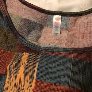 2x Lularoe Perfect T